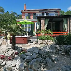 The Forest House Krk 1 , Kras Kroatien